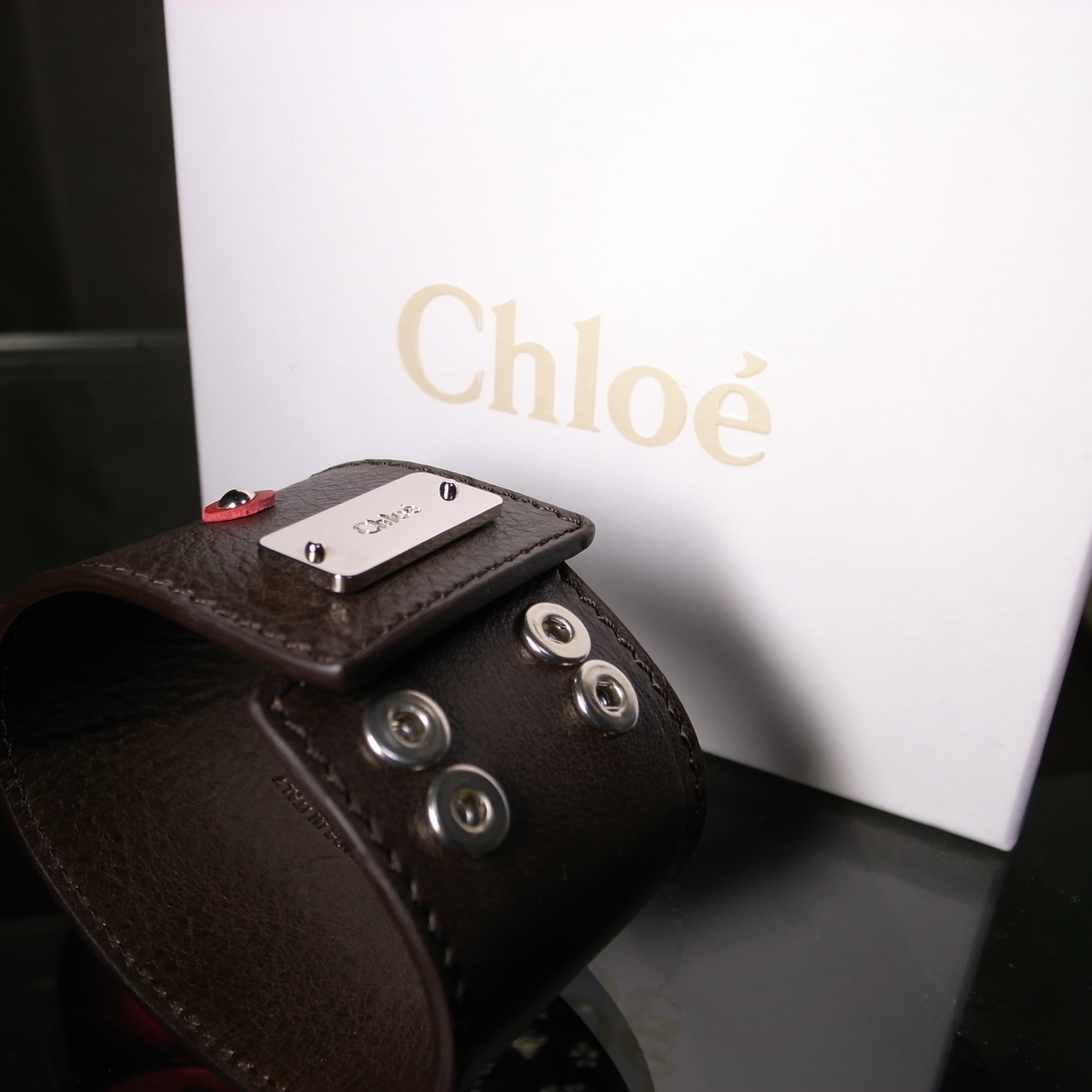 �������̑����猩�镗�i