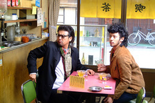 �΂��L�@��z�P�[�u���e���r��