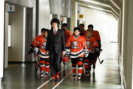 �΂��L�@��z�P�[�u���e���r��