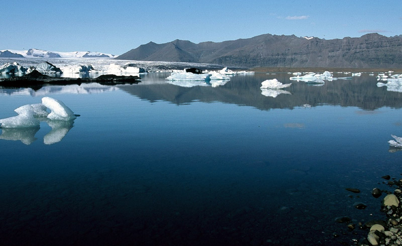 �΂��L�@��z�P�[�u���e���r��