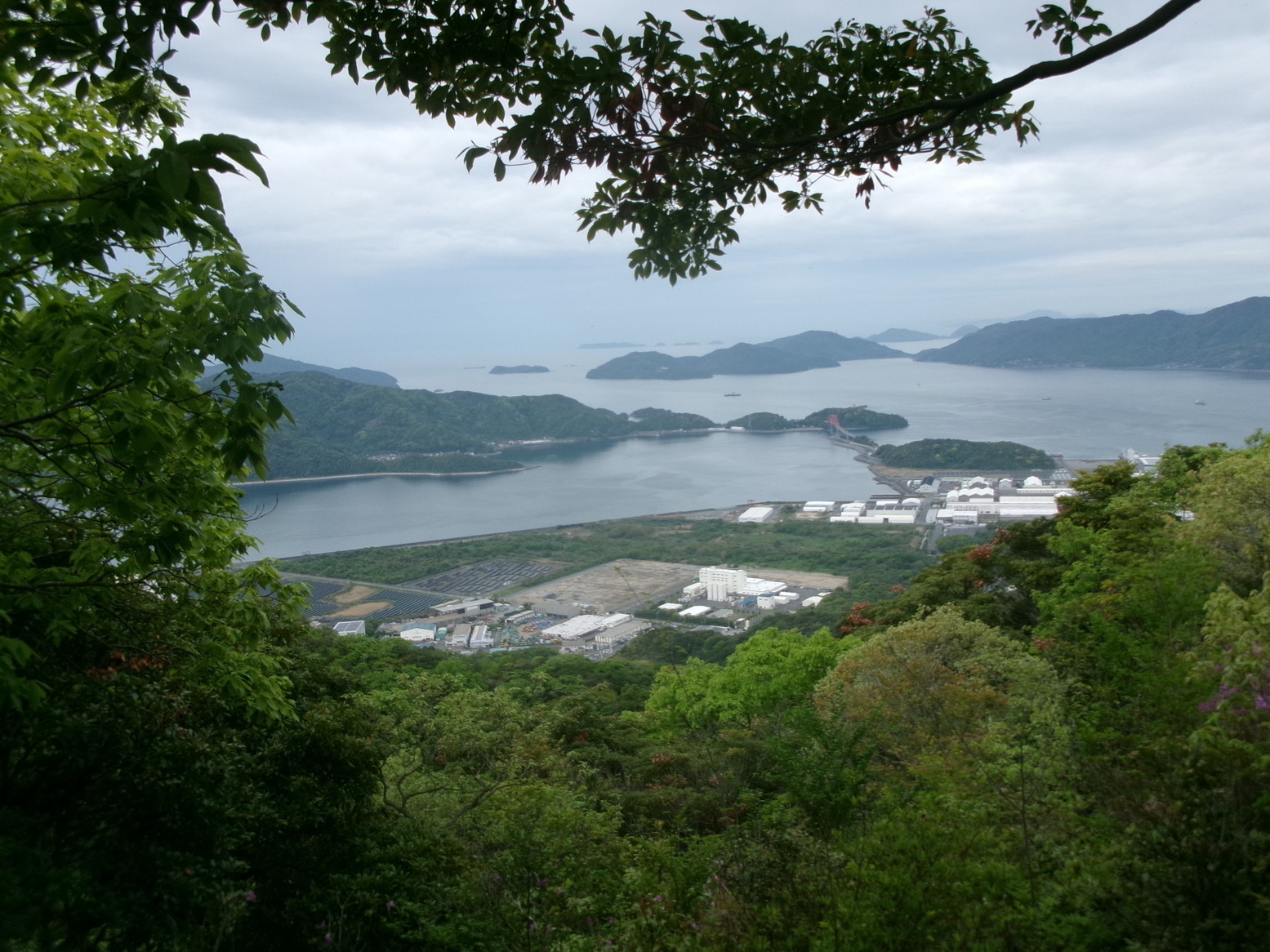 �݂�ȊԈ�����I�i�j�Ə��j