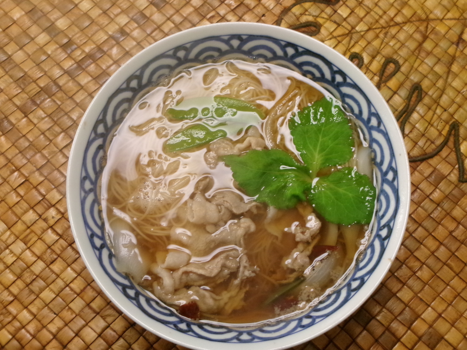 �ɂイ麵�i�j�Ə��j